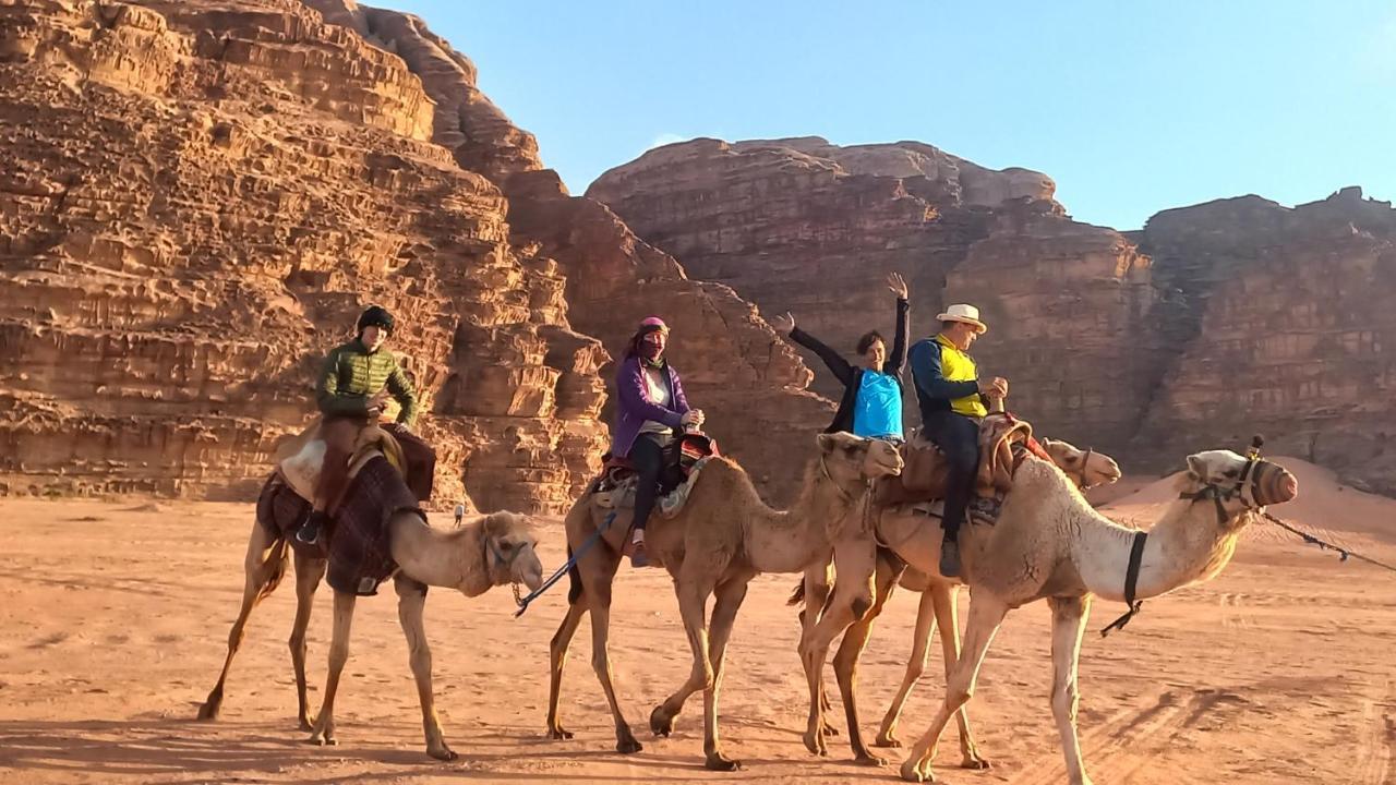 غرووب وادي رم Hotel Eksteriør billede