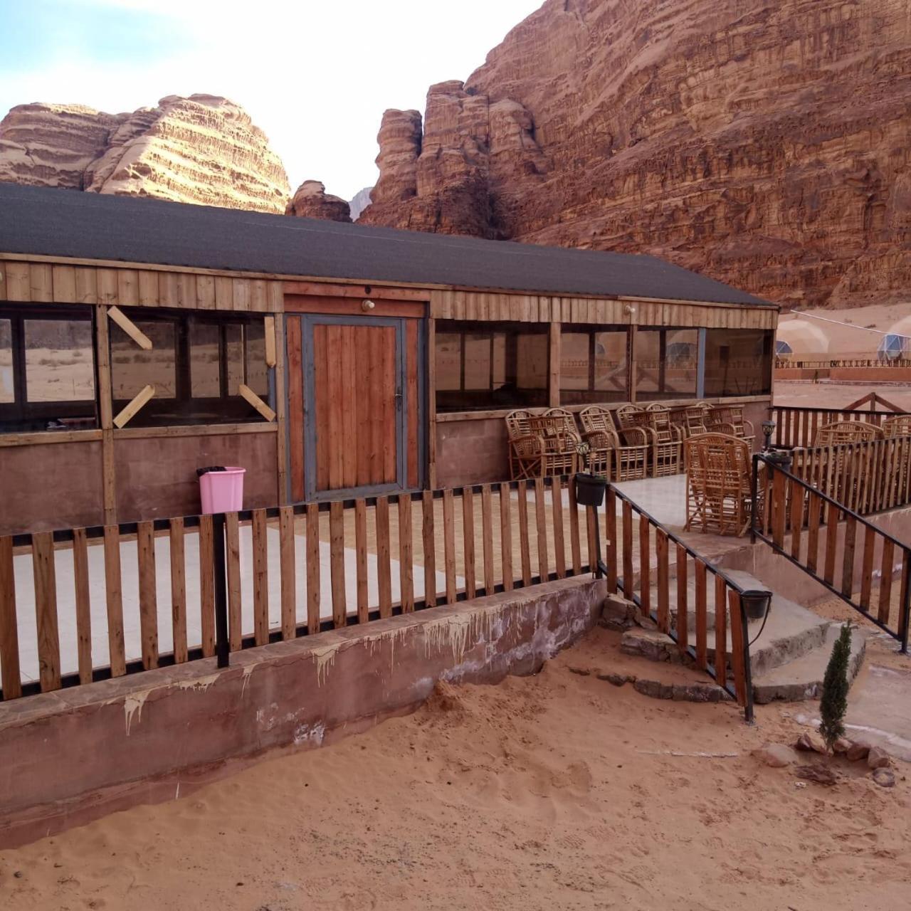 غرووب وادي رم Hotel Eksteriør billede
